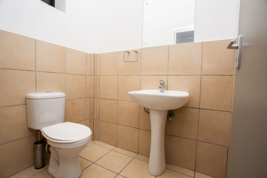 To Let commercial Property for Rent in Carlswald Gauteng