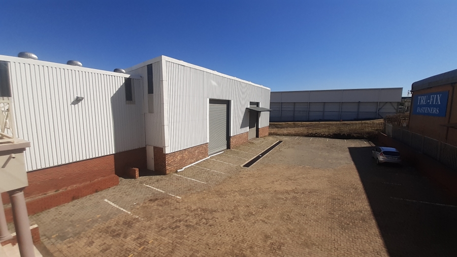 To Let commercial Property for Rent in Linbro Park Gauteng
