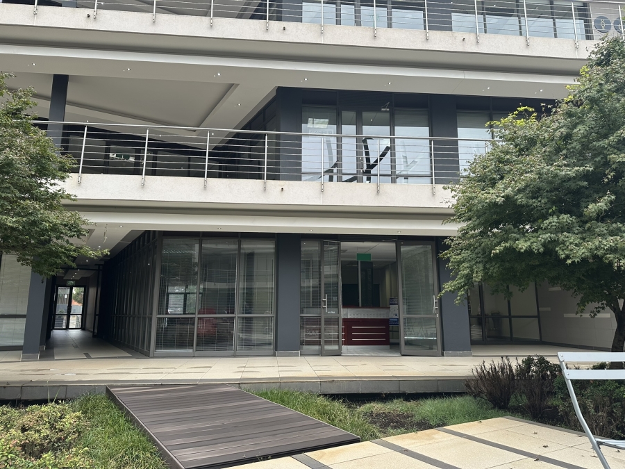 To Let commercial Property for Rent in Southdowns Estate Gauteng