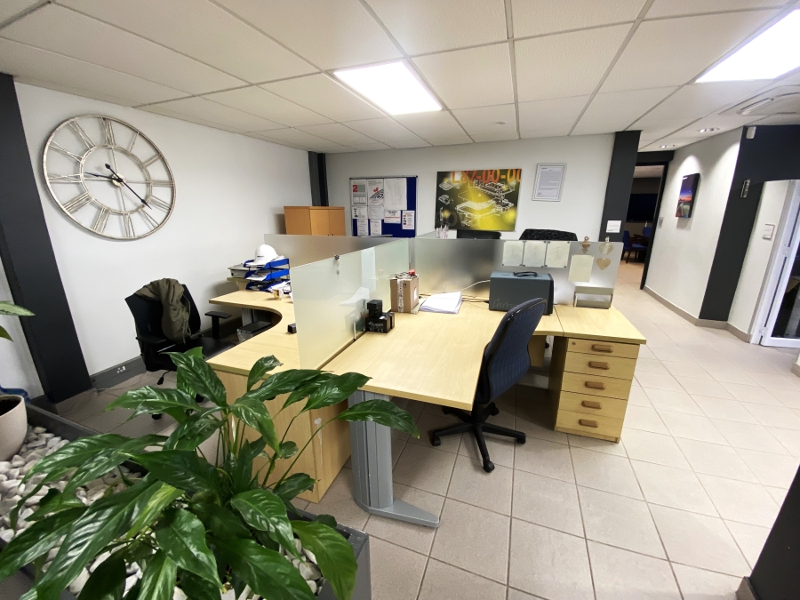 To Let commercial Property for Rent in Clayville Gauteng