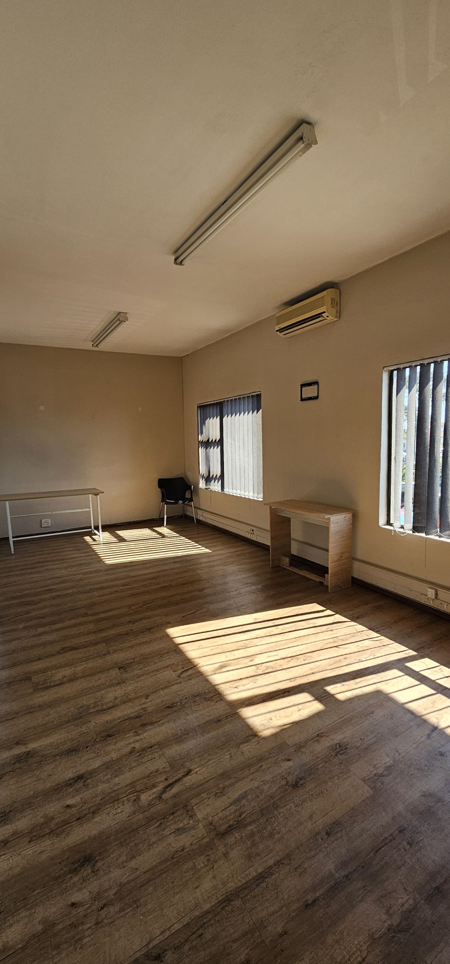 To Let commercial Property for Rent in Eldoraigne Gauteng