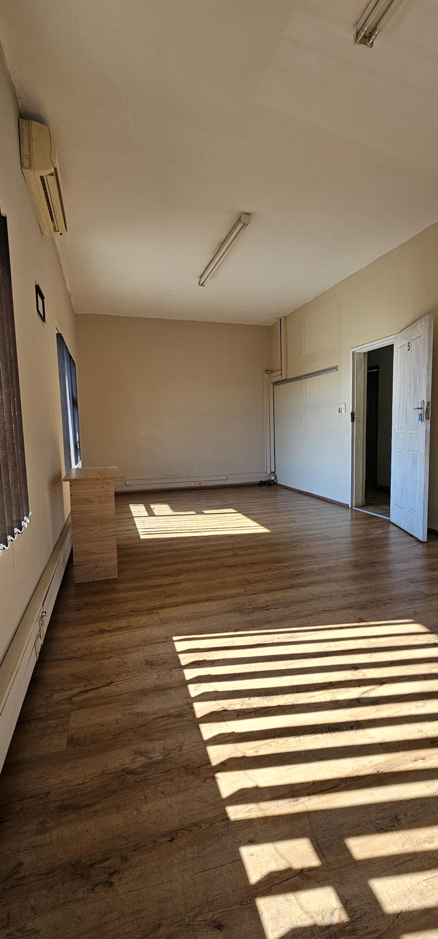 To Let commercial Property for Rent in Eldoraigne Gauteng