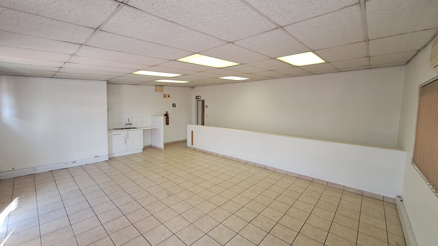 To Let commercial Property for Rent in North Riding Gauteng