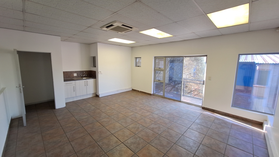 To Let commercial Property for Rent in North Riding Gauteng
