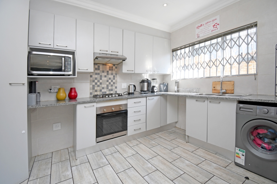 3 Bedroom Property for Sale in Noordhang Gauteng
