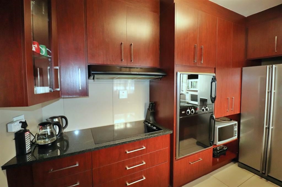 5 Bedroom Property for Sale in Edenvale Central Gauteng