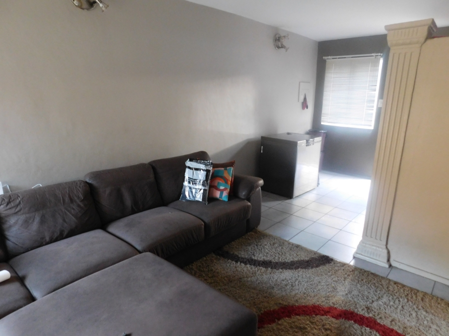 2 Bedroom Property for Sale in Kilner Park Gauteng