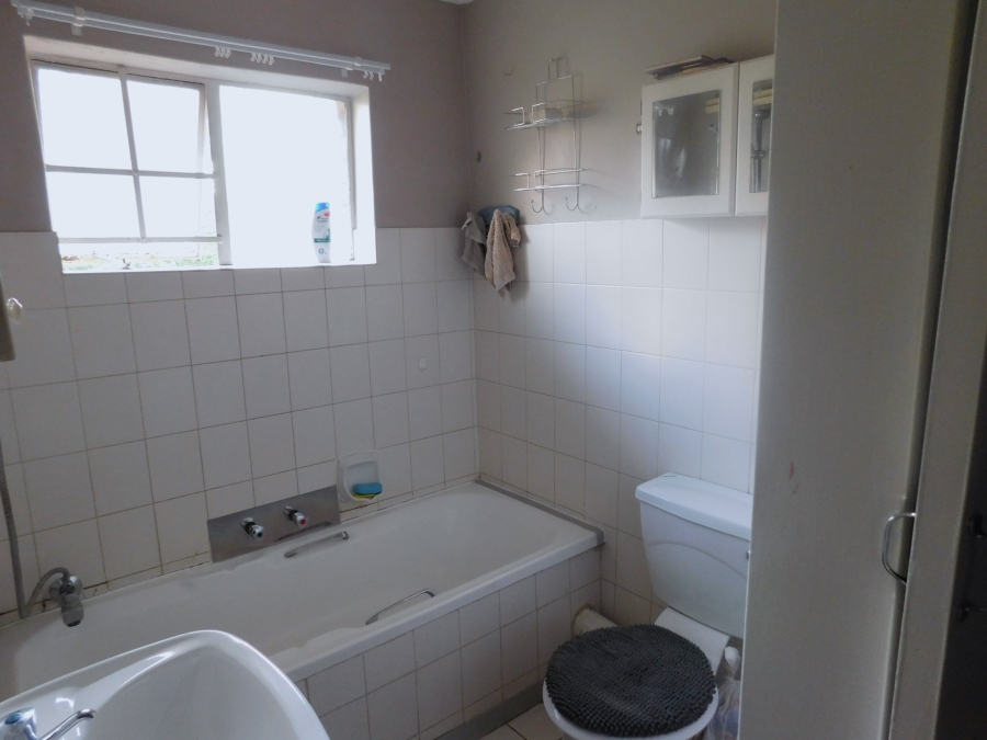 2 Bedroom Property for Sale in Kilner Park Gauteng