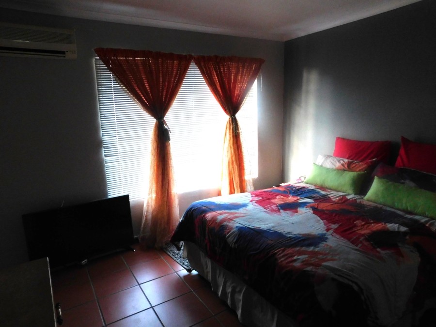 2 Bedroom Property for Sale in Kilner Park Gauteng