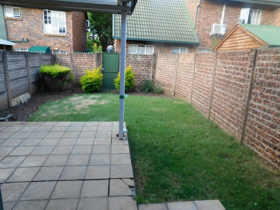 2 Bedroom Property for Sale in Kilner Park Gauteng