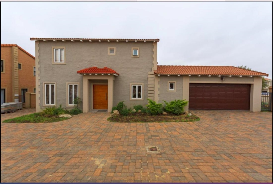 To Let 3 Bedroom Property for Rent in Crescent Wood Country Estate Gauteng