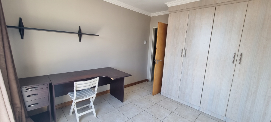 2 Bedroom Property for Sale in Hillcrest Gauteng