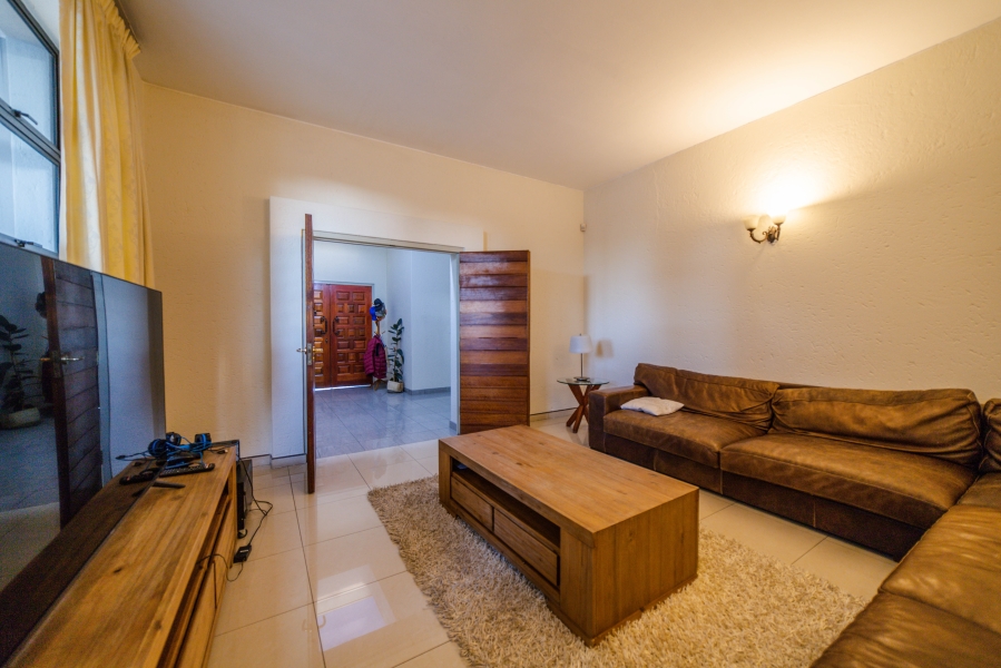 4 Bedroom Property for Sale in Fourways Gardens Gauteng
