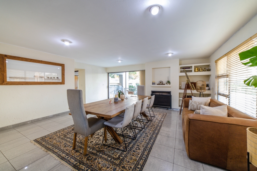 4 Bedroom Property for Sale in Fourways Gardens Gauteng