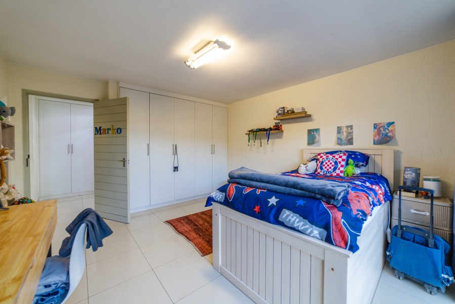 4 Bedroom Property for Sale in Fourways Gardens Gauteng