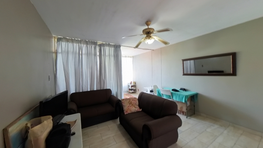 1 Bedroom Property for Sale in Muckleneuk Gauteng
