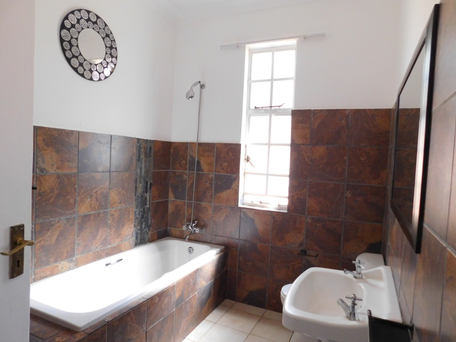 3 Bedroom Property for Sale in Colbyn Gauteng