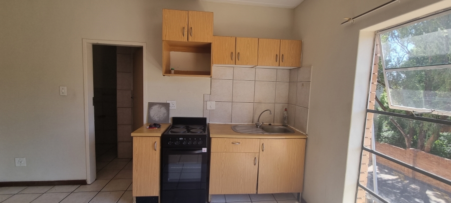 1 Bedroom Property for Sale in Hillcrest Gauteng