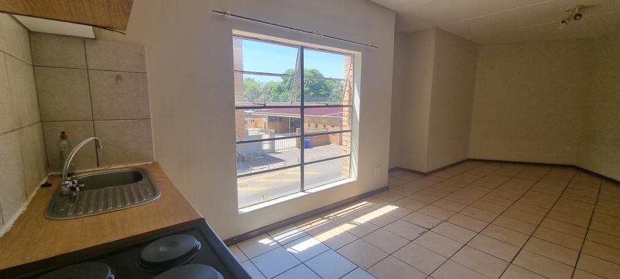 1 Bedroom Property for Sale in Hillcrest Gauteng