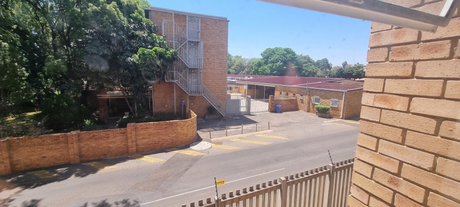 1 Bedroom Property for Sale in Hillcrest Gauteng
