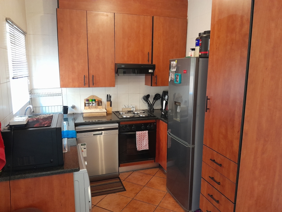 2 Bedroom Property for Sale in Willow Park Manor Gauteng