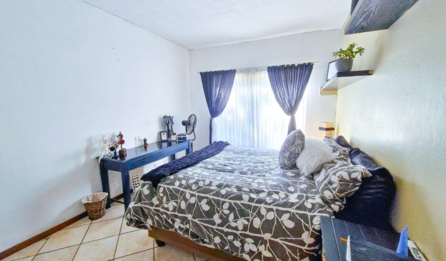 2 Bedroom Property for Sale in Willow Park Manor Gauteng