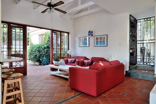 4 Bedroom Property for Sale in Waterkloof Ridge Gauteng