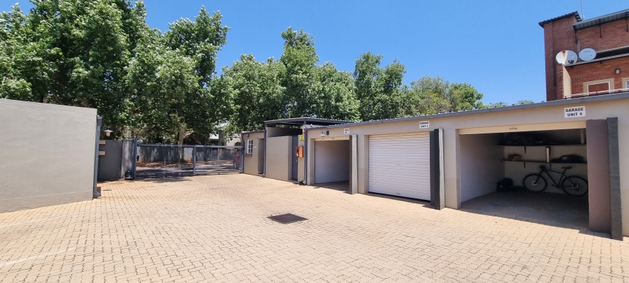 1 Bedroom Property for Sale in Hatfield Gauteng