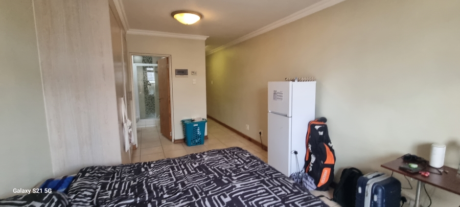 1 Bedroom Property for Sale in Hillcrest Gauteng