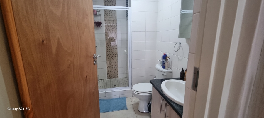 1 Bedroom Property for Sale in Hillcrest Gauteng