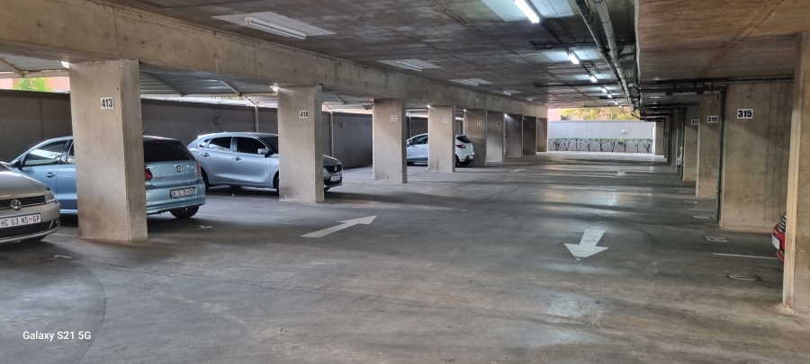 1 Bedroom Property for Sale in Hillcrest Gauteng
