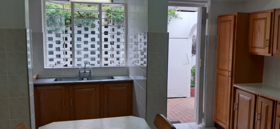To Let 3 Bedroom Property for Rent in Brooklyn Gauteng