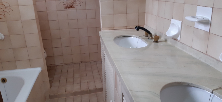 To Let 3 Bedroom Property for Rent in Brooklyn Gauteng