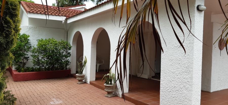 To Let 3 Bedroom Property for Rent in Brooklyn Gauteng