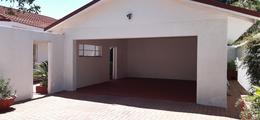 To Let 3 Bedroom Property for Rent in Brooklyn Gauteng