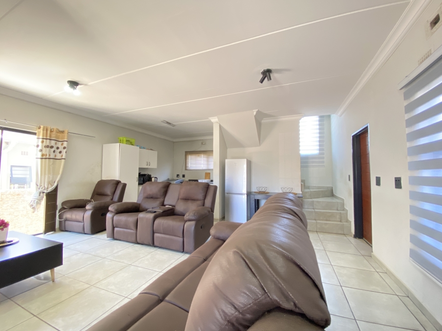 3 Bedroom Property for Sale in South Hills Gauteng