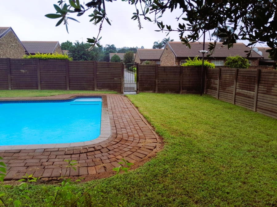 2 Bedroom Property for Sale in La Montagne Gauteng