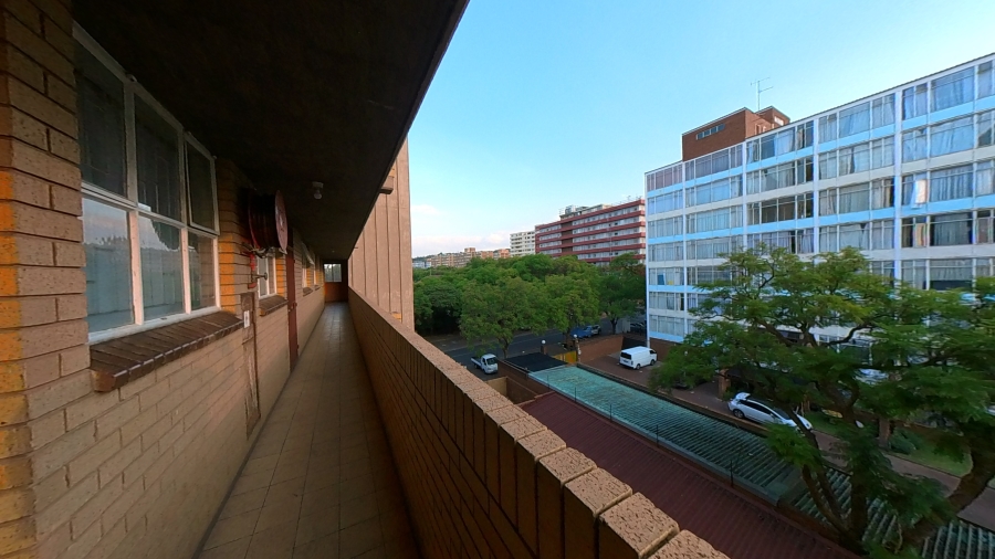 2 Bedroom Property for Sale in Sunnyside Gauteng