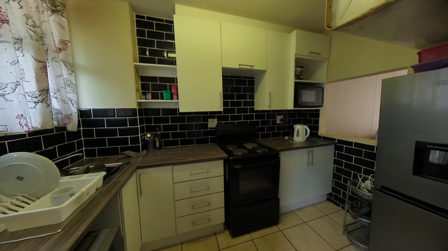 2 Bedroom Property for Sale in Sunnyside Gauteng