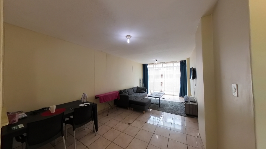 2 Bedroom Property for Sale in Sunnyside Gauteng