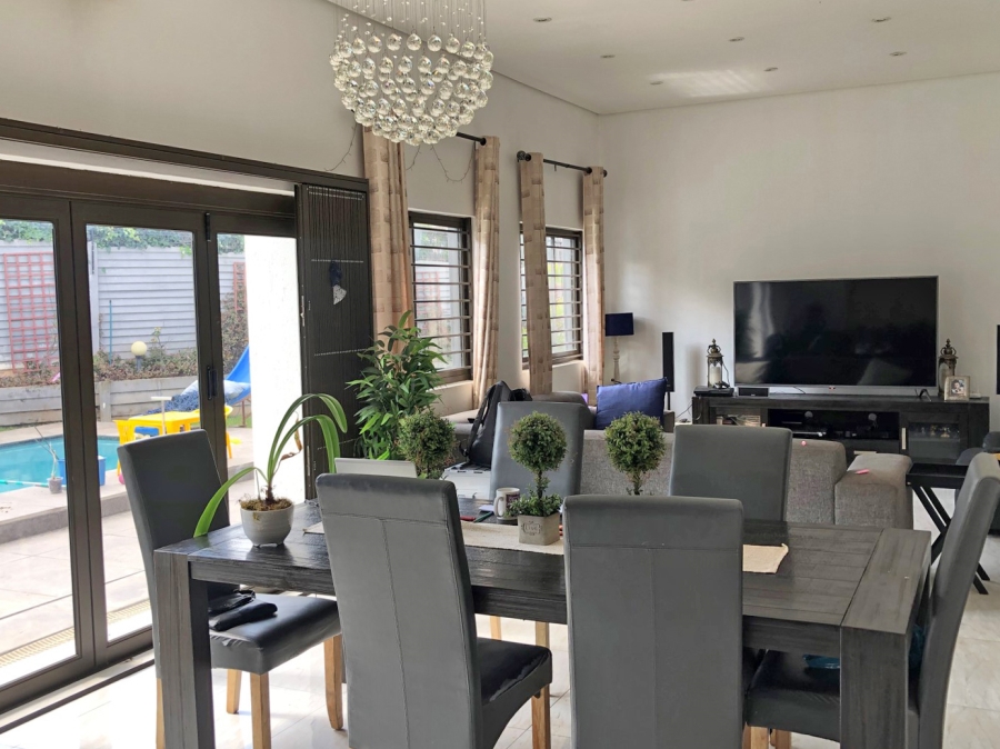 To Let 4 Bedroom Property for Rent in Sandringham Gauteng