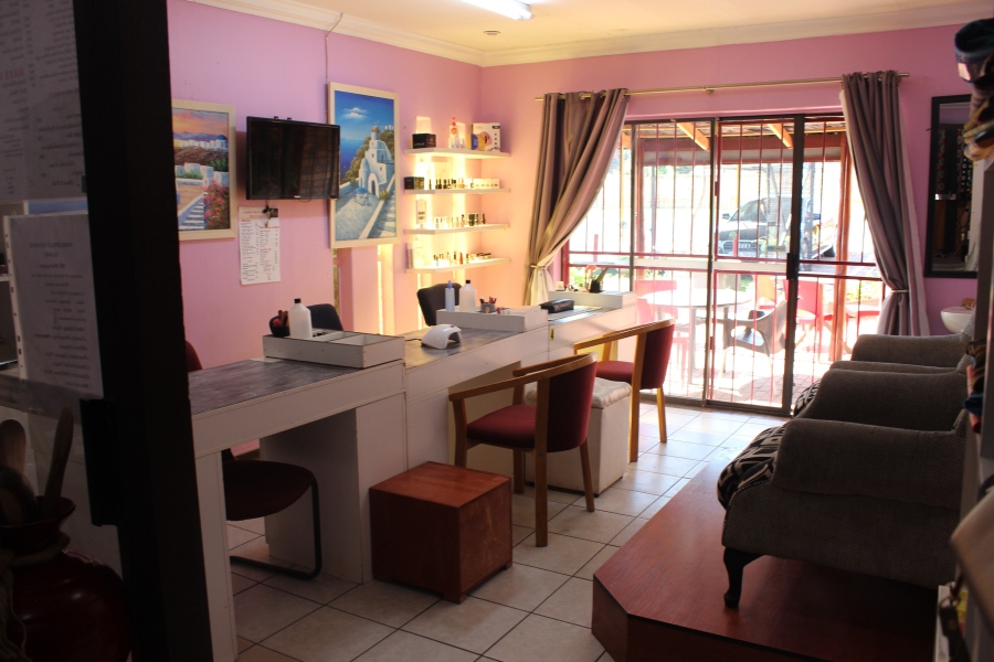 7 Bedroom Property for Sale in Norkem Park Gauteng