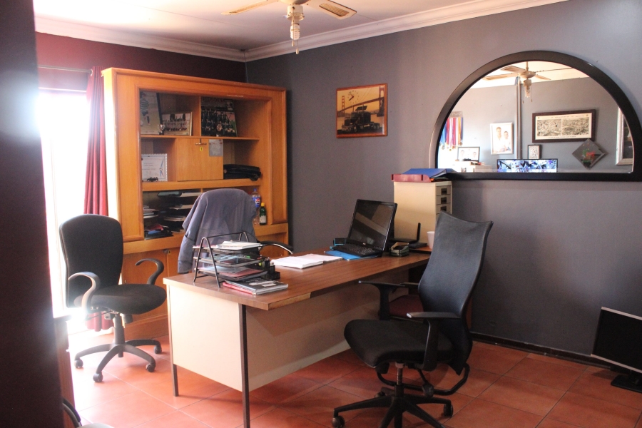 7 Bedroom Property for Sale in Norkem Park Gauteng