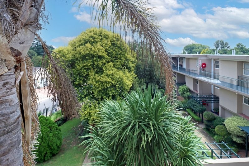 1 Bedroom Property for Sale in Robindale Gauteng