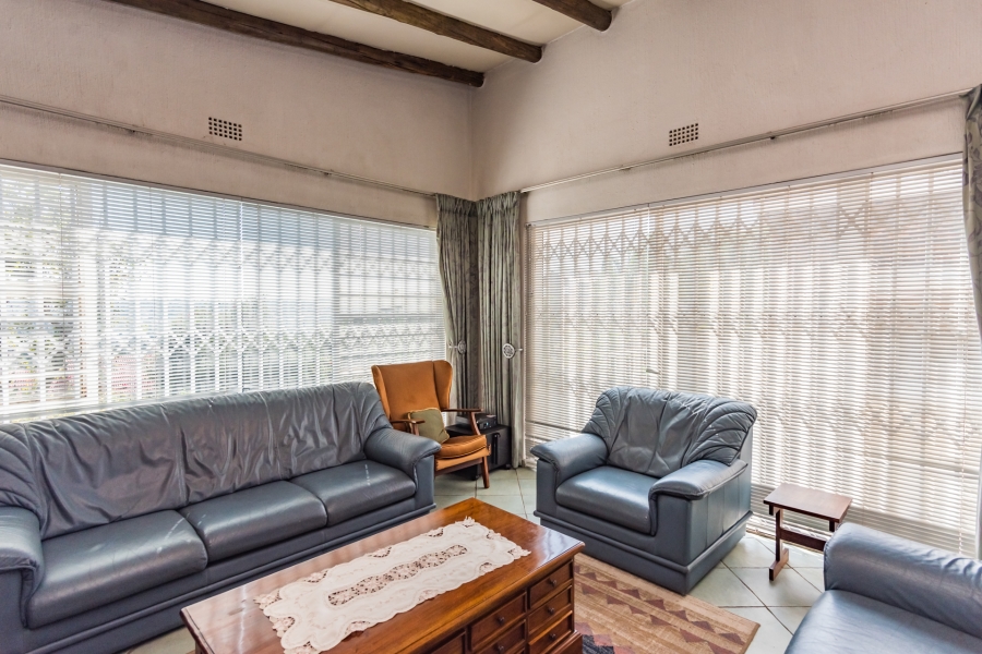 4 Bedroom Property for Sale in Roodekrans Gauteng