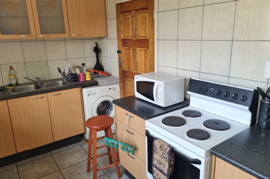 3 Bedroom Property for Sale in Witpoortjie Gauteng