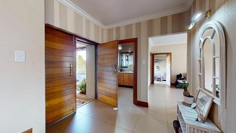 4 Bedroom Property for Sale in Primrose Hill Gauteng