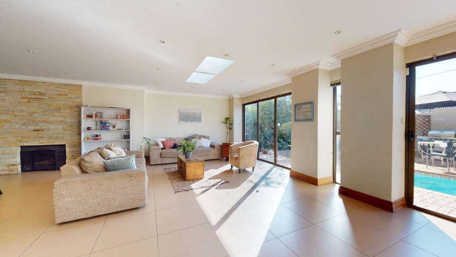 4 Bedroom Property for Sale in Primrose Hill Gauteng