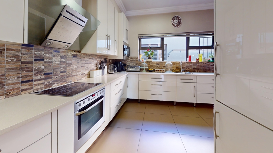 4 Bedroom Property for Sale in Primrose Hill Gauteng