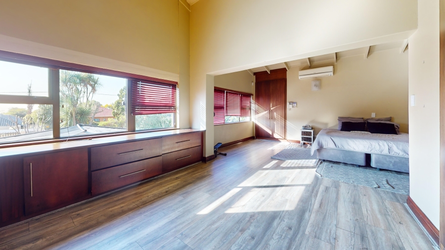 4 Bedroom Property for Sale in Primrose Hill Gauteng